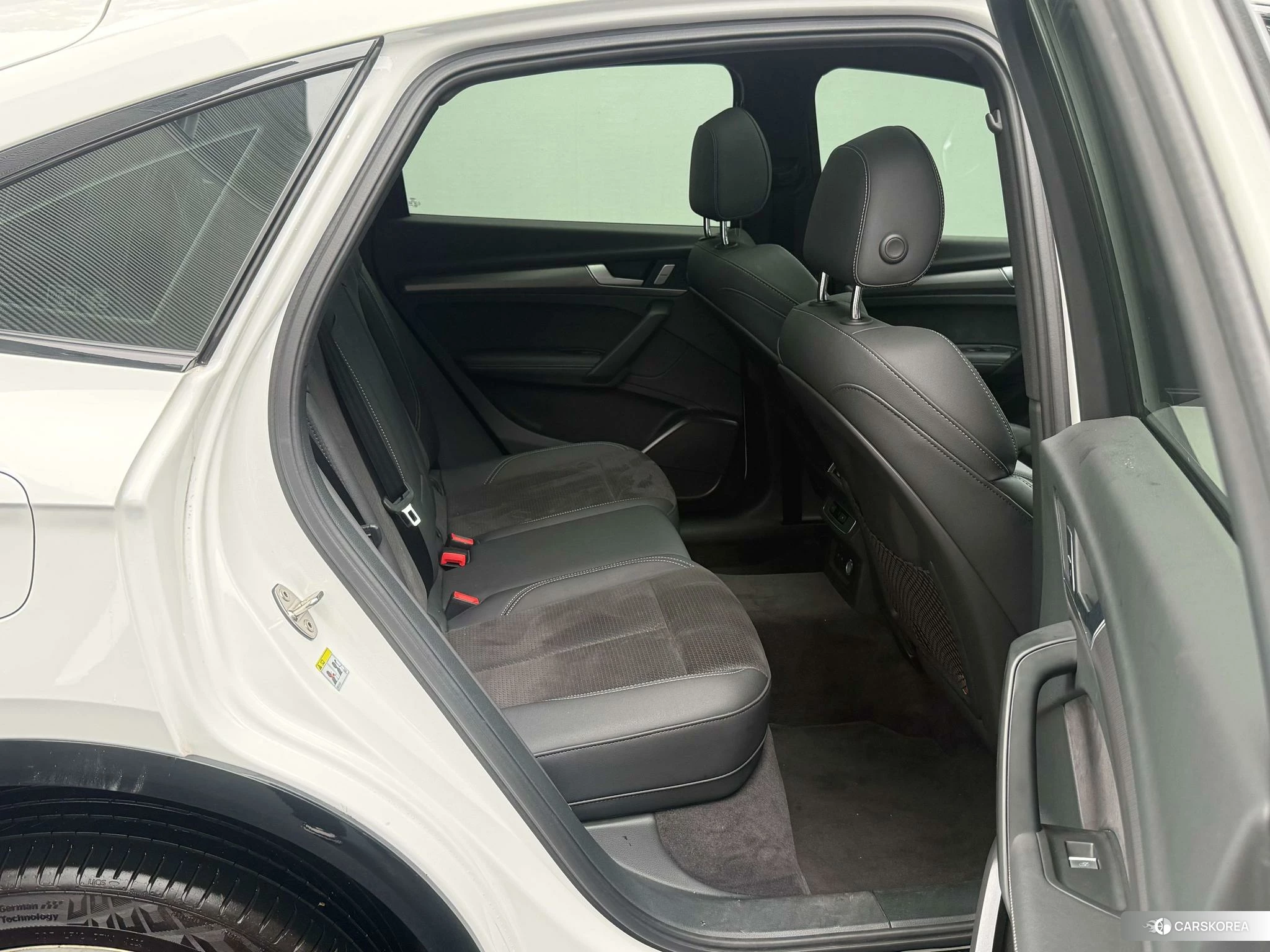 Audi Q5L Sportback 2023 Белый из Китая