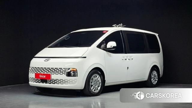 Hyundai Staria 2022 Белый из Кореи