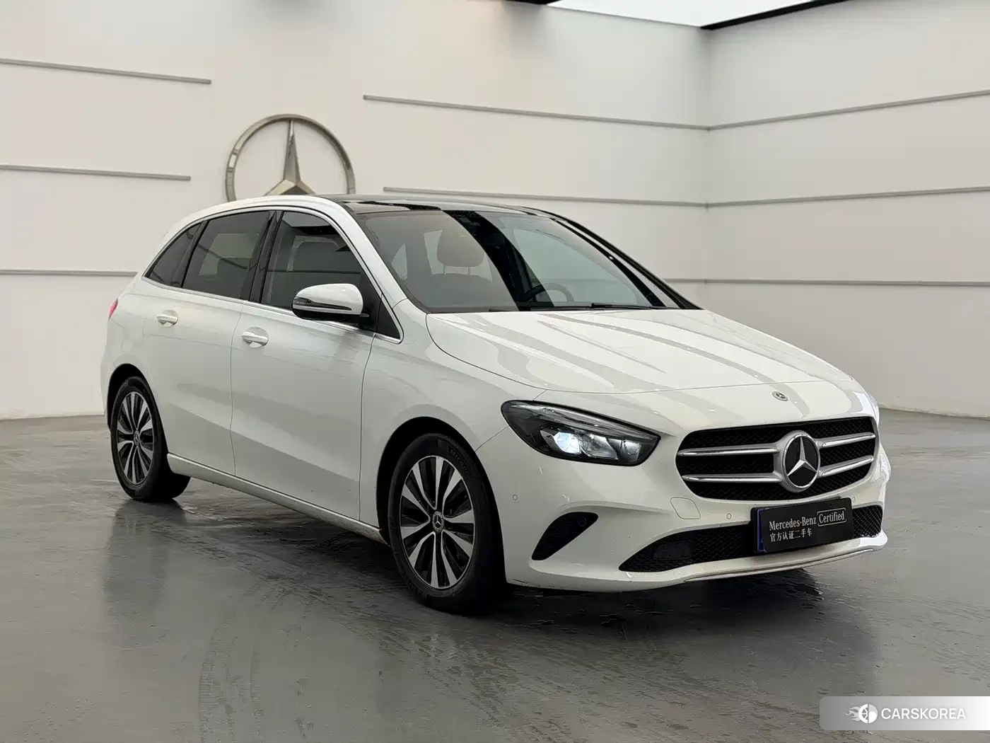 Mercedes-Benz B-class 2022 Белый из Китая