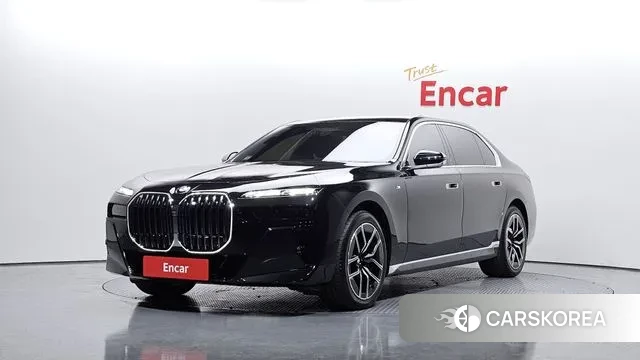 BMW 7 Series (G70) 2024 Черный из Кореи