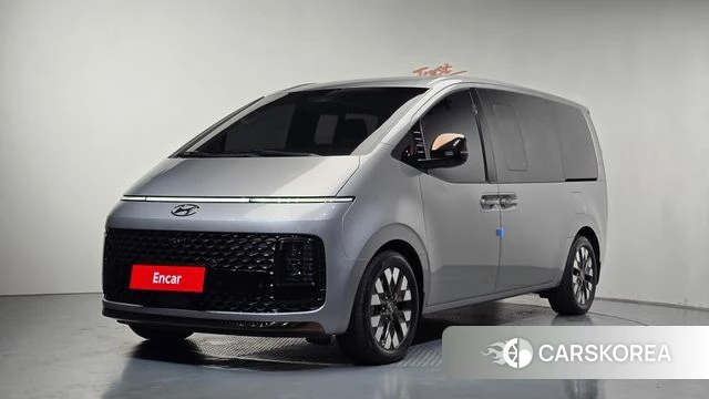 Hyundai Staria 2022 Серебряный из Кореи