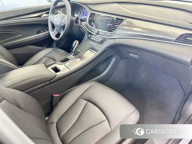 Buick Lacrosse 2021 Черный из Китая