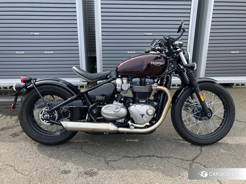 Проданный Triumph BONNEVILLE BOBBER 2018 из Японии