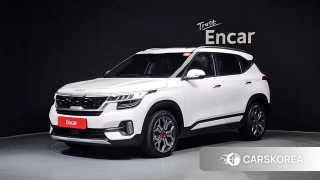 Kia Seltos 2022 Белый из Кореи