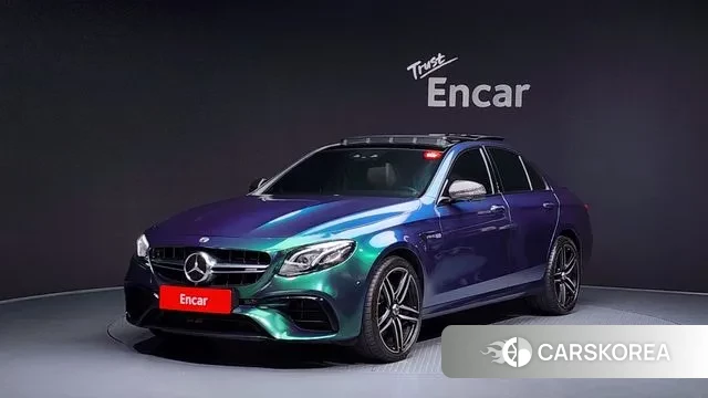 Mercedes-Benz E-Class W213 2018 Темно-зеленый из Кореи