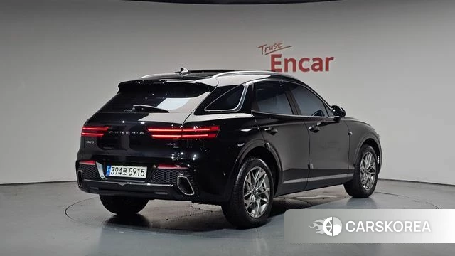 Genesis GV70 2023 Черный из Кореи