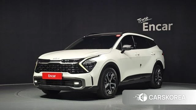 Kia Sportage 5th Generation Hybrid 2023 Белый из Кореи