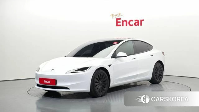 Tesla Model 3 2025 Белый из Кореи