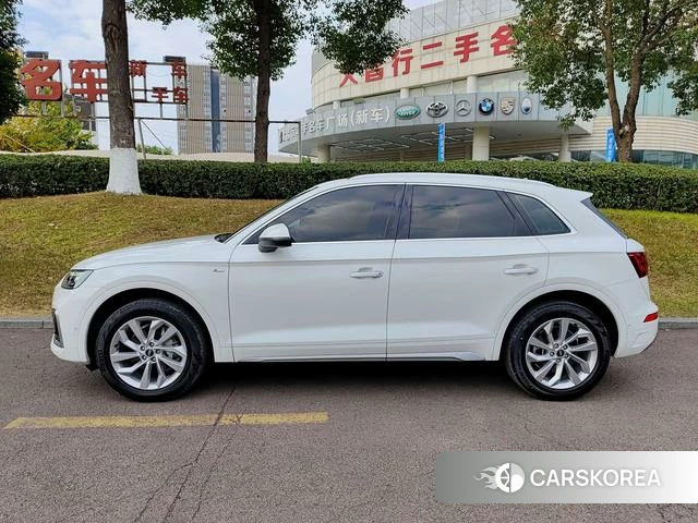 Audi Q5L 2022 Белый из Китая