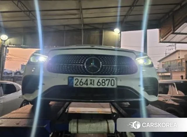 Mercedes-Benz E-Class W213 2022 Белый из Кореи