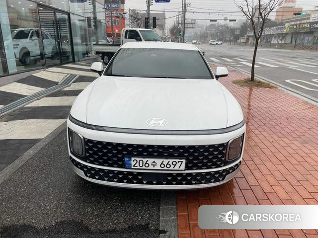 Hyundai Grandeur (GN7) 2023 Белый из Кореи