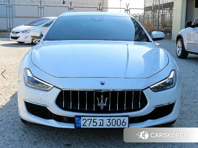 Maserati Ghibli 2019 Белый из Кореи