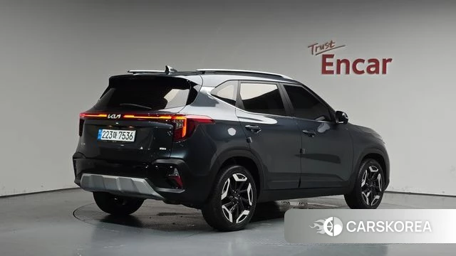Kia The New Seltos 2023 Серый из Кореи