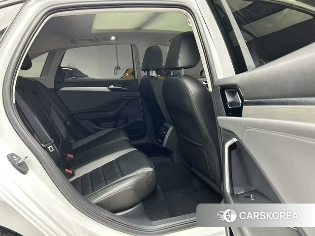 Volkswagen Sagitar 2021 Белый из Китая