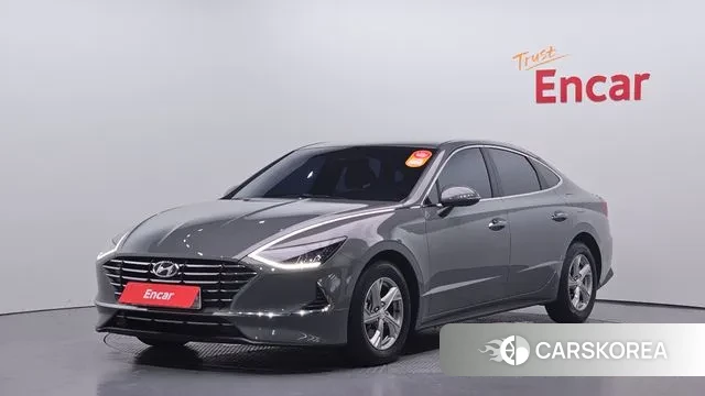 Hyundai Sonata (DN8) 2019 Серебристо-серый из Кореи