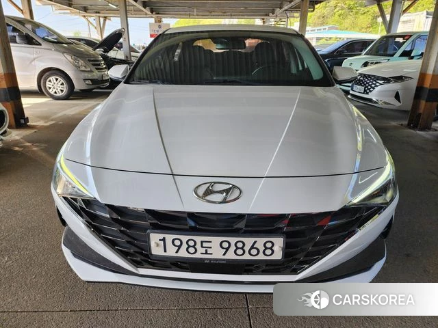 Hyundai Avante (CN7) 2022 Белый из Кореи
