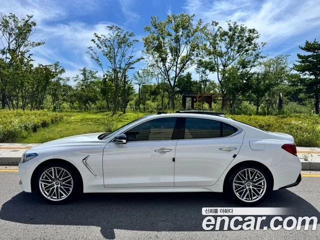 Genesis G70 2019 Белый из Кореи
