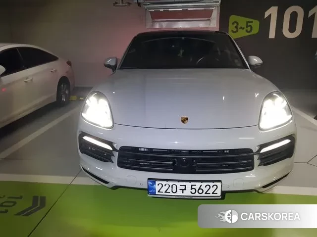 Porsche Cayenne (PO536) 2023 Белый из Кореи
