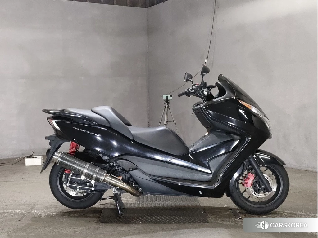 Проданный Honda FORZA 2013 из Японии