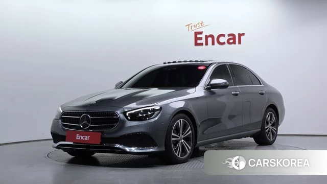 Mercedes-Benz E-Class W213 2021 Серый из Кореи