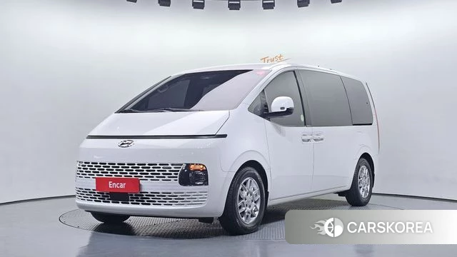 Hyundai Staria 2021 Белый из Кореи