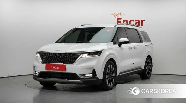 Kia Carnival 4th generation 2023 Белый из Кореи
