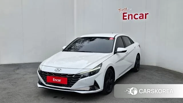 Hyundai Avante Hybrid (CN7) 2022 Белый из Кореи