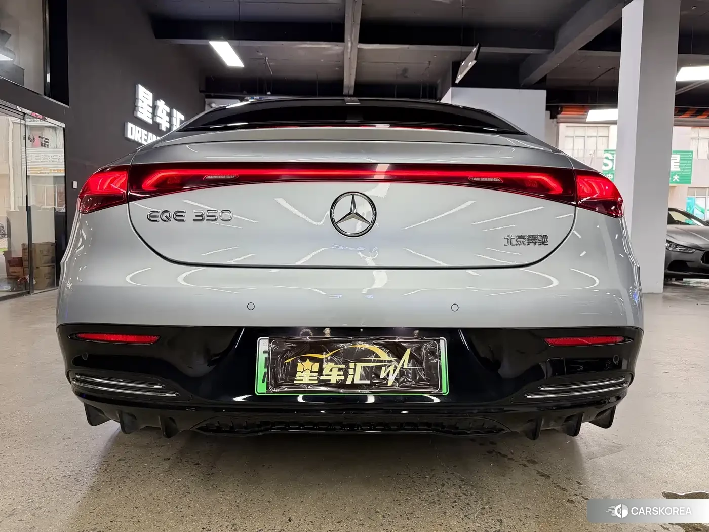 Mercedes-Benz EQE 2024 Silver/gray из Китая