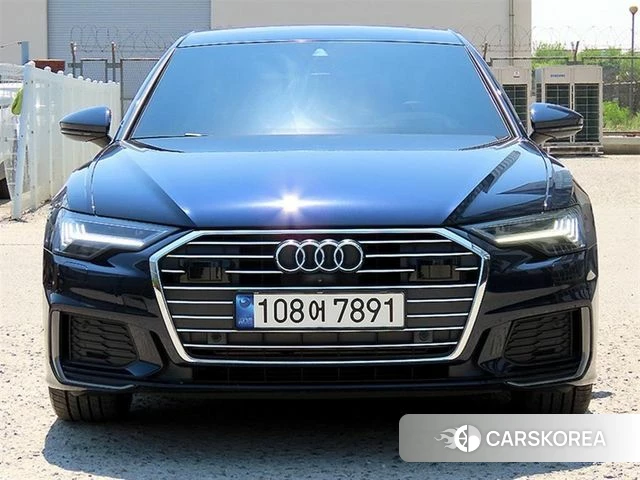 Audi A6 (C8) 2023 Синий из Кореи