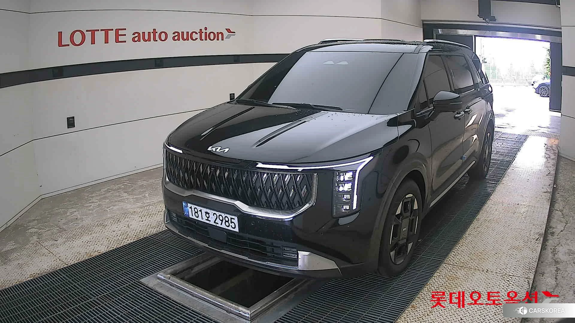 Kia Carnival Hybrid 2025 Aurora Black Pearl из Кореи