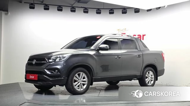Ssangyong Rexton Sports 2018 Серый из Кореи
