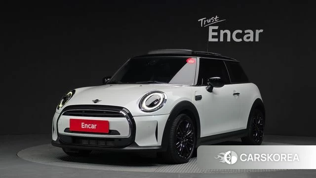 Mini Cooper 2023 Белый из Кореи