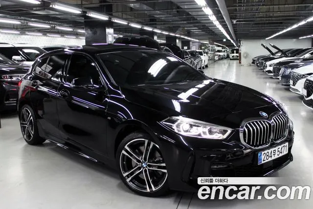 BMW 1 Series (F40) id 2709601 из Кореи