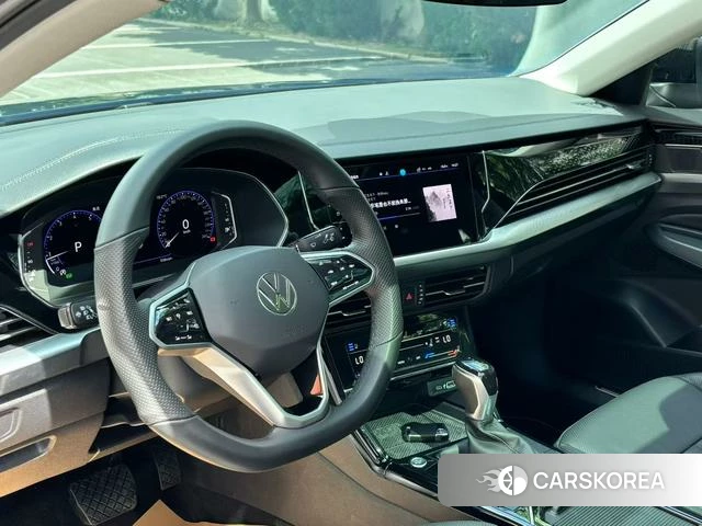 Volkswagen Passat 2022 Черный из Китая