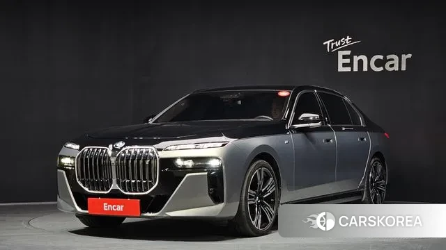 BMW i7 (G70) 2023 Серый из Кореи