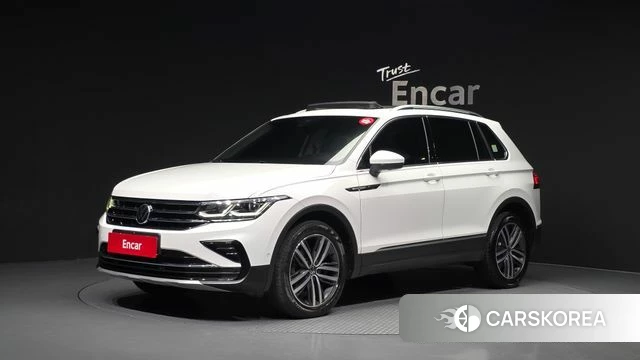 Volkswagen Tiguan second Generation 2022 Белый из Кореи