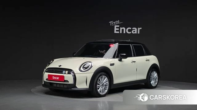 Mini Cooper 2022 Жемчужный цвет из Кореи