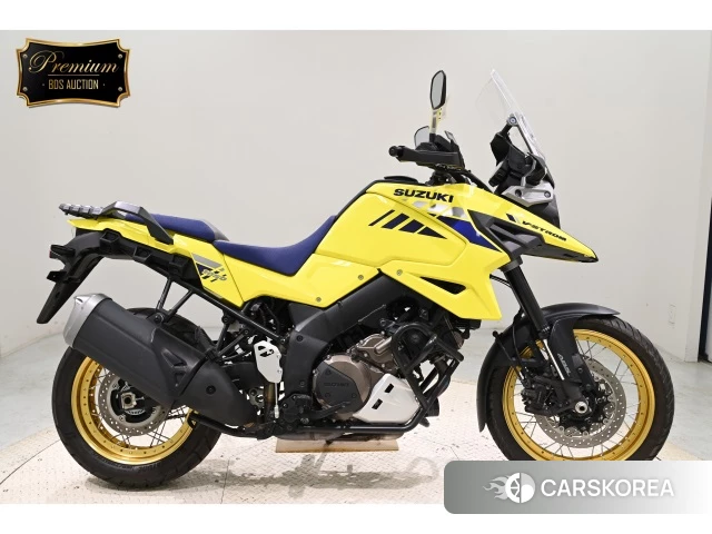 Проданный Suzuki V-STROM 1050XT 2022 из Японии