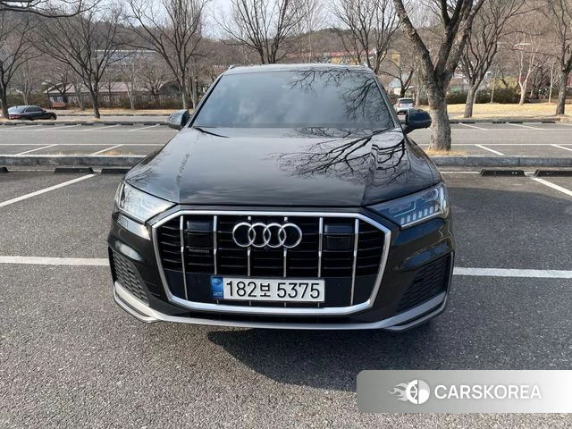 Audi Q7 (4M) 2022 Черный из Кореи