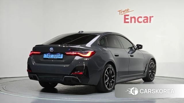 BMW i4 2023 Серый из Кореи