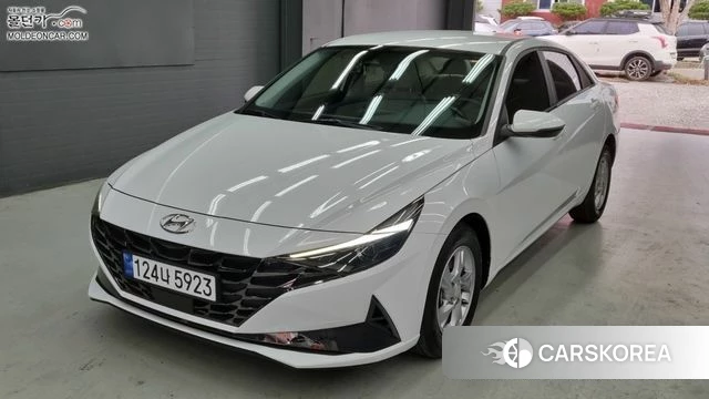 Hyundai Avante (CN7) 2021 Белый из Кореи