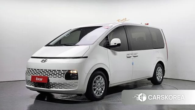 Hyundai Staria 2022 Белый из Кореи