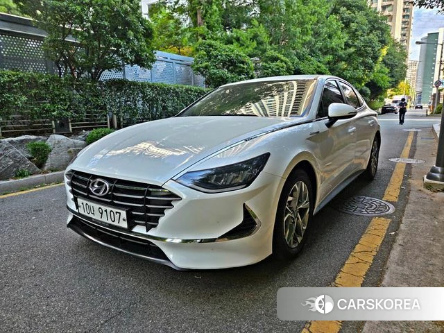 Hyundai Sonata (DN8) 2019 Белый из Кореи