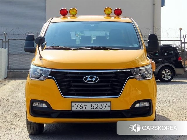 Hyundai The New Grand Starex 2020 Желтый из Кореи