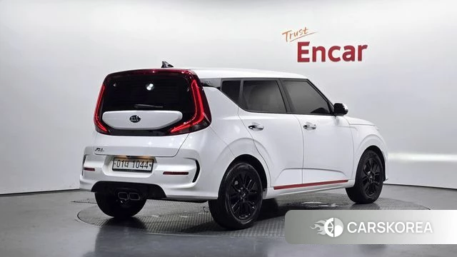 Kia Soul Booster 2019 Белый из Кореи