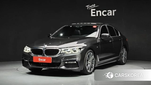 BMW 5 Series (G30) 2018 Серый из Кореи