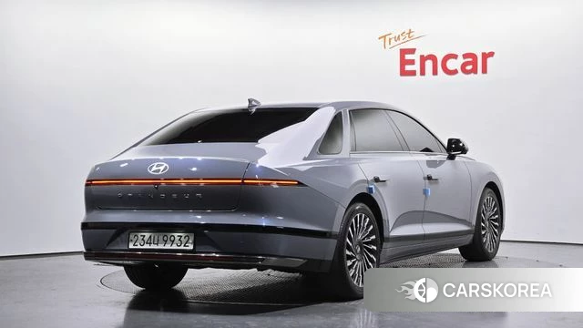 Hyundai Grandeur Hybrid (GN7) 2023 Серый из Кореи