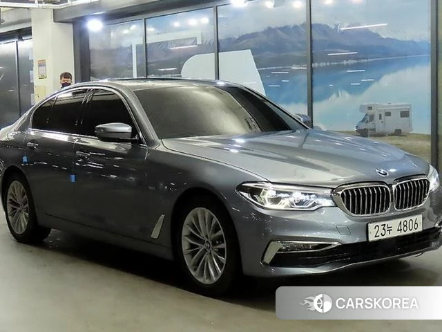 BMW 5 Series (G30) 2018 Серый из Кореи