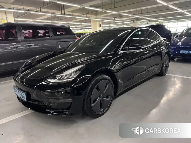 Tesla Model 3 2020 Черный из Кореи