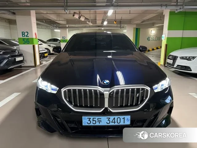 BMW i5 (G60) 2023 Синий из Кореи